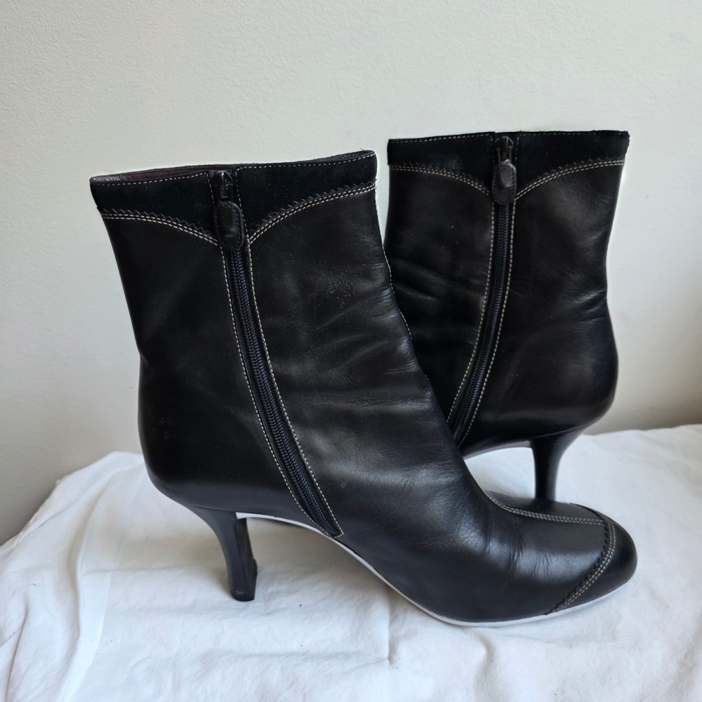 Cole Haan Womens Black Leather Suede Mix Kitten Heel Ankle Boots Size 8 Capsule